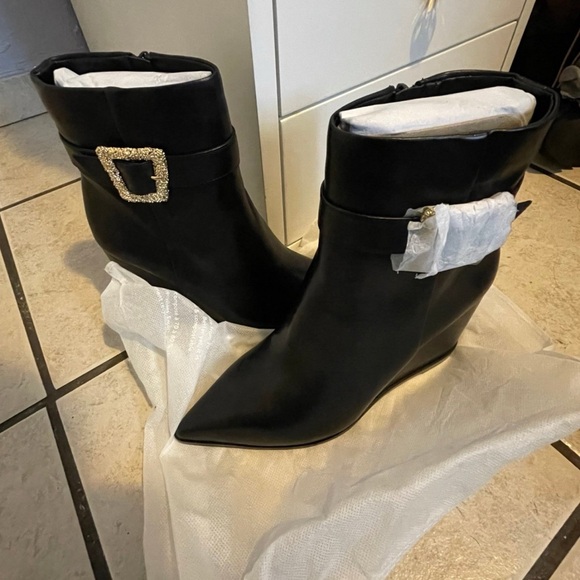 New Sam Edelman Weslie buckle wedge boot size 8.5 - Picture 2 of 4